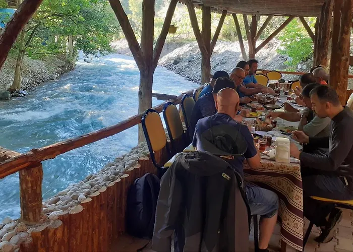 Kapuzbasi Sahin Restaurant Selalenin Отель