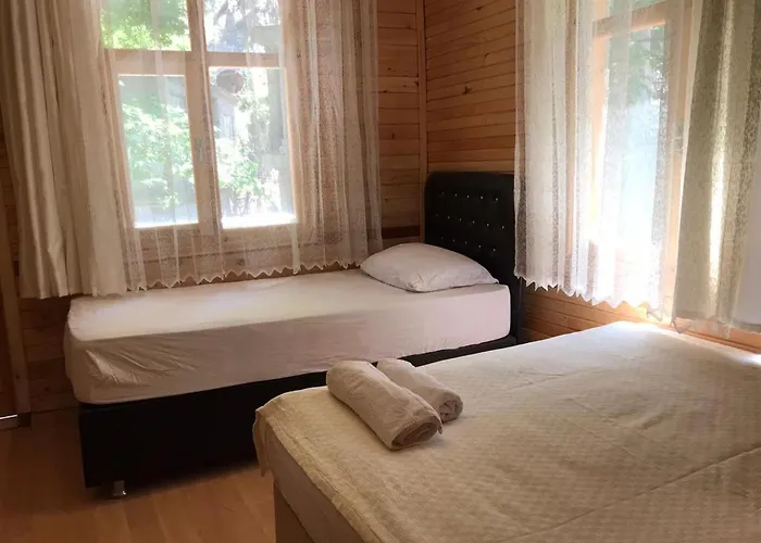 Kapuzbasi Sahin Restaurant Selalenin Отель *